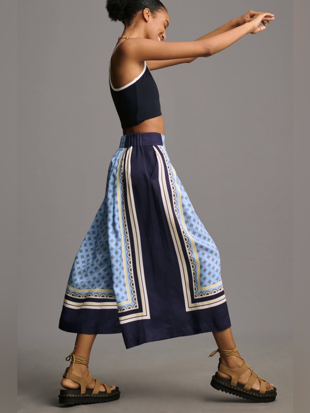 Maeve by Anthropologie Blue Patterned Wide-Leg Scarf-Print Pants, Size Small